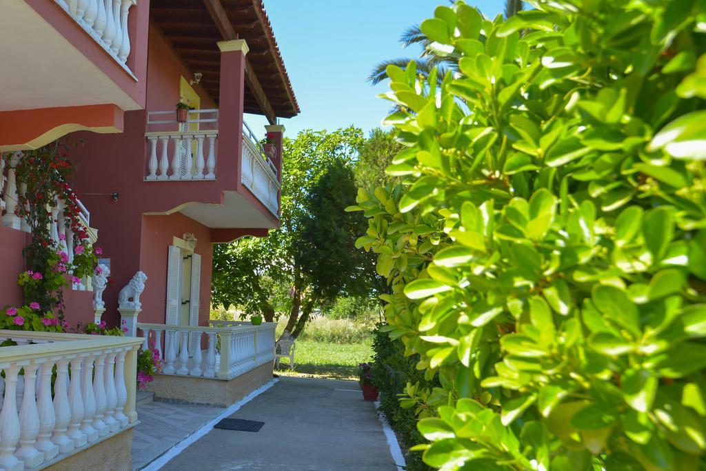 Giannis And Fridas Garden Apartment Sidari  Luaran gambar