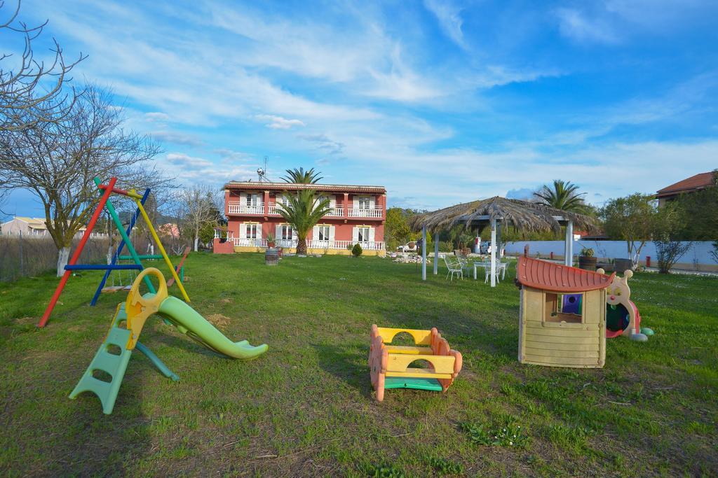 Giannis And Fridas Garden Apartment Sidari  Luaran gambar
