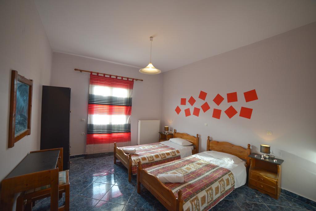 Giannis And Fridas Garden Apartment Sidari  Bilik gambar