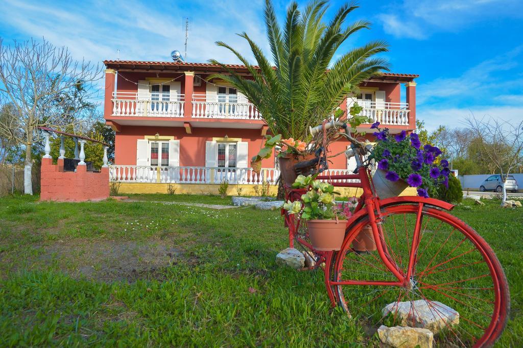 Giannis And Fridas Garden Apartment Sidari  Luaran gambar